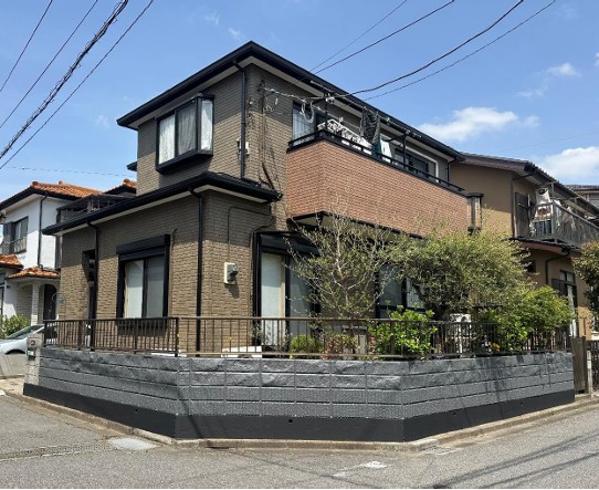 〈戸建て〉外壁・屋根・外構リフォーム